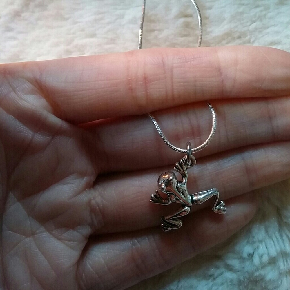 Fairy Tale Forest Leaping Frog Necklace - Picture 3 of 4